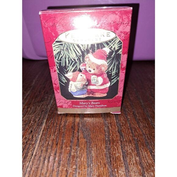 Vintage 1999 Hallmark Keepsake Marys Bears Christmas Holiday Tree Ornament - Picture 3 of 4
